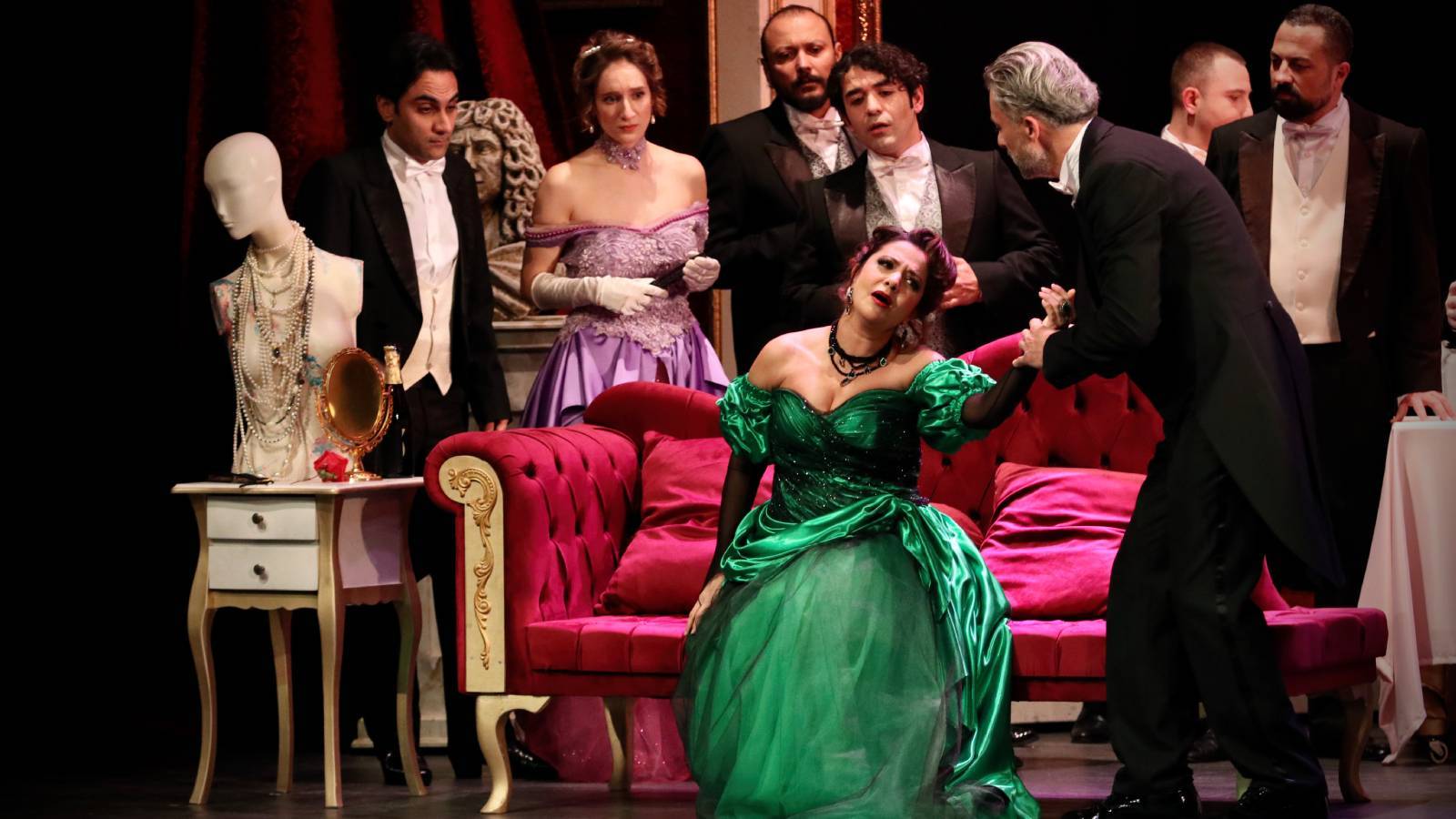 SAMDOB “La Traviata” operasını sanatseverlerle buluşturdu